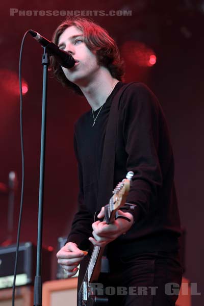 CATFISH AND THE BOTTLEMEN - 2015-08-28 - SAINT CLOUD - Domaine National - Scene Pression Live - 